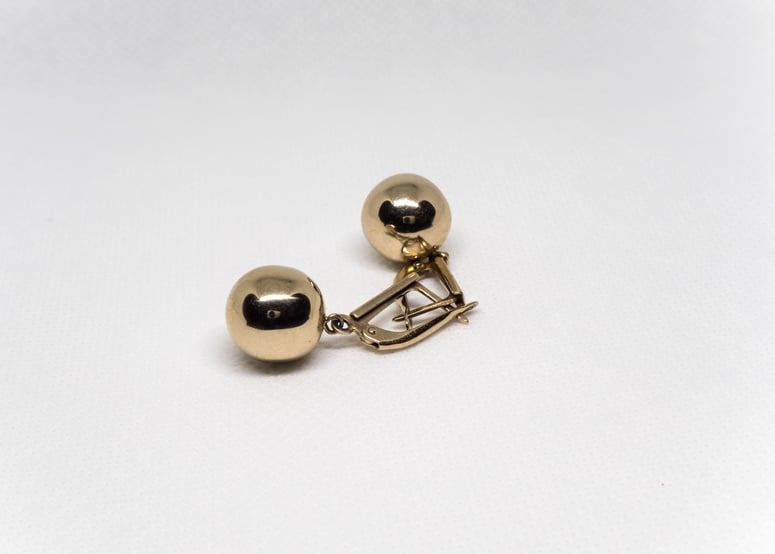 Round Gold Earrings